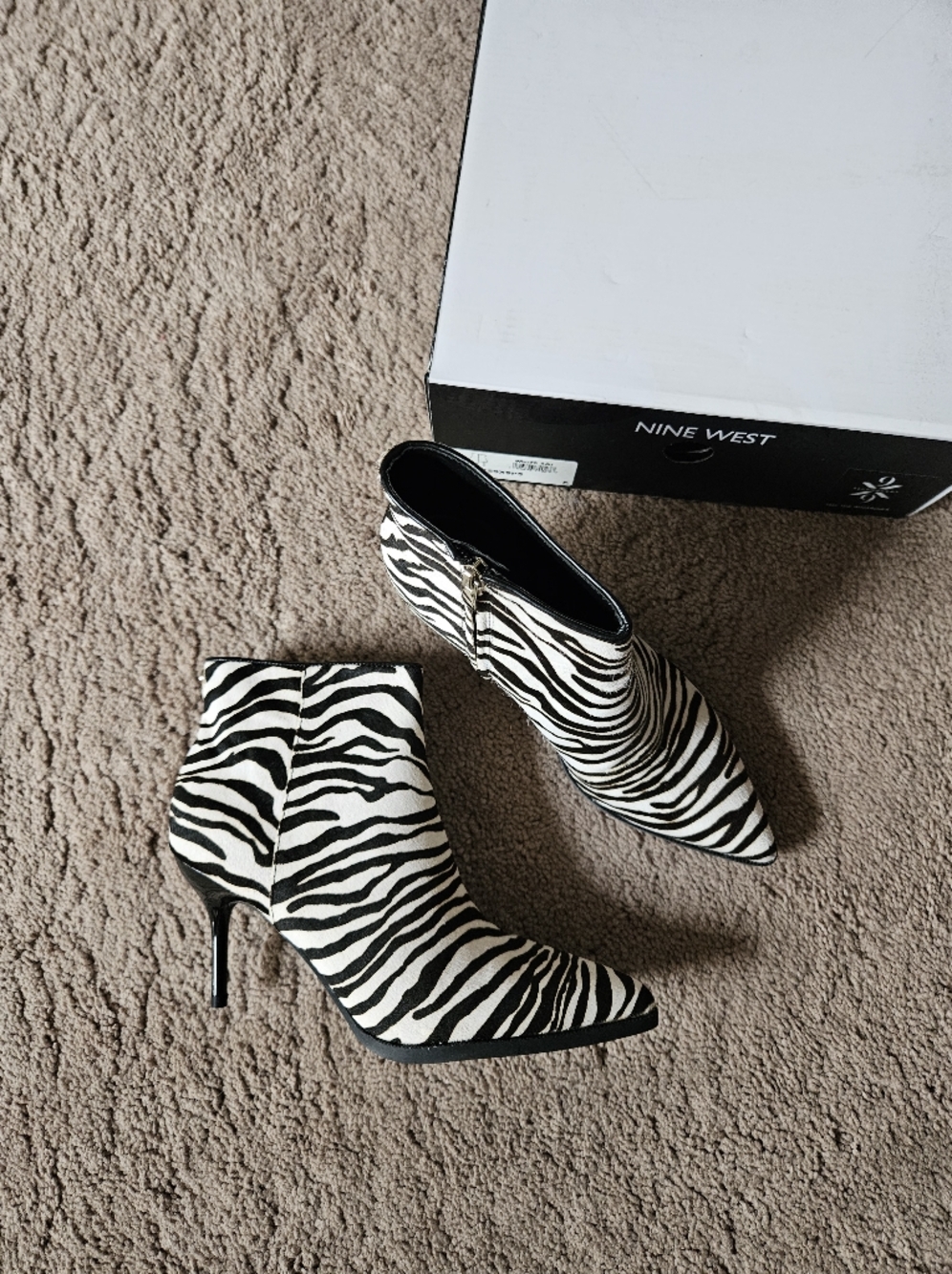 NWT ☆ Nine West Ankle Boots/Shoes, Size 6.5, Brand NEW!